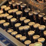 photo of an antique underwood typewriter